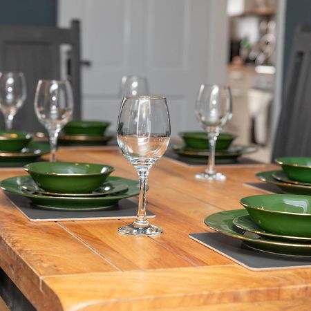 Characterful Terrace Retreat In County Durham - Sleeps 6 Lägenhet Stanley  Exteriör bild